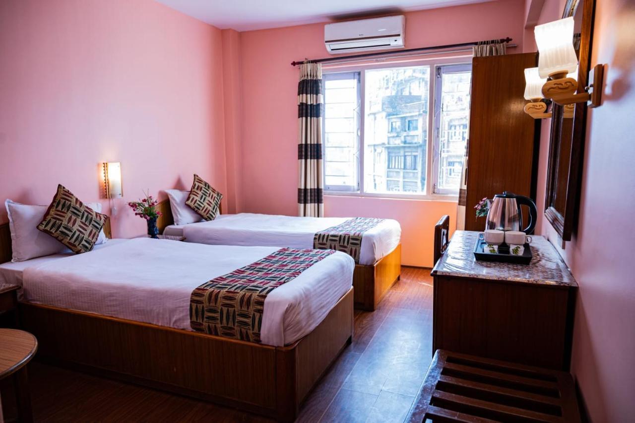 Kathmandu Prince Hotel Buitenkant foto