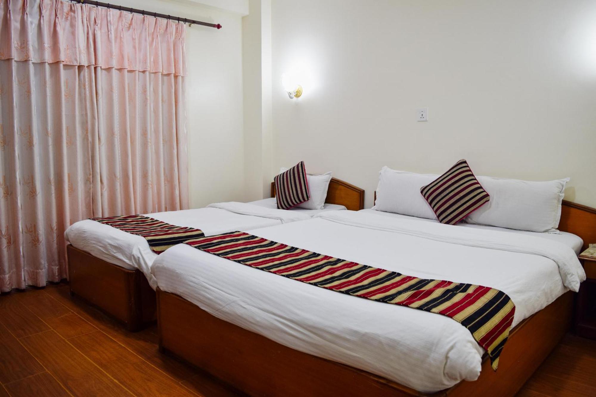 Kathmandu Prince Hotel Buitenkant foto