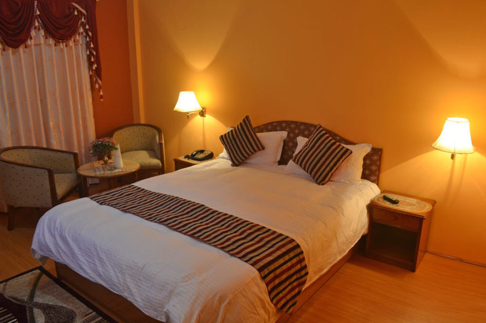 Kathmandu Prince Hotel Buitenkant foto