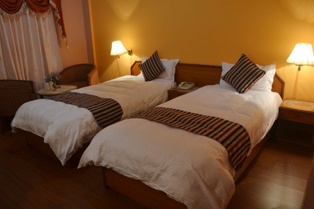 Kathmandu Prince Hotel Buitenkant foto