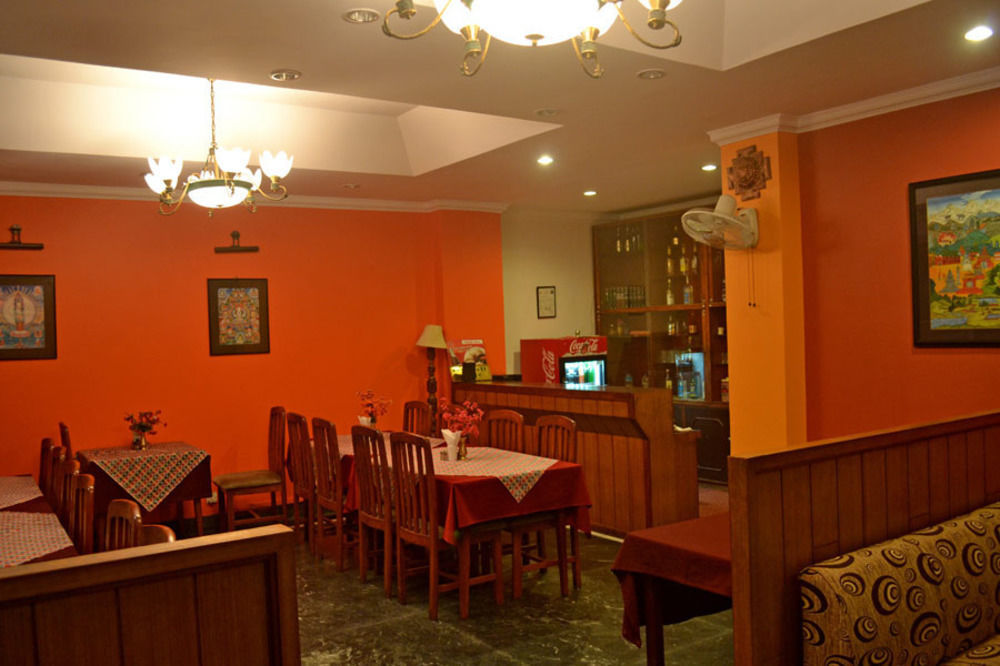 Kathmandu Prince Hotel Buitenkant foto