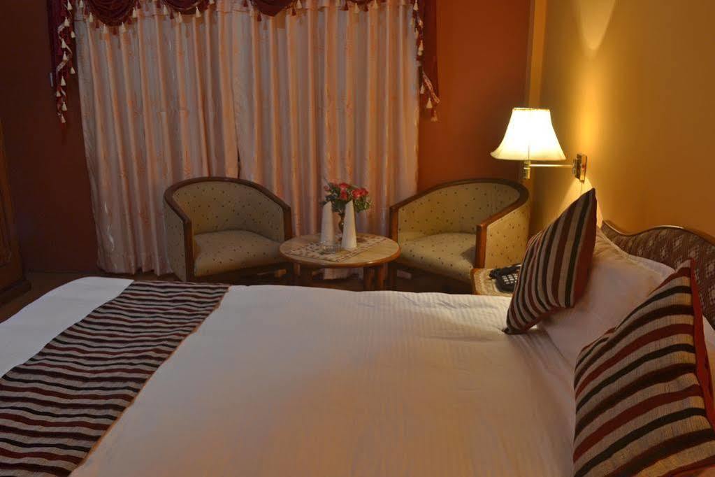 Kathmandu Prince Hotel Buitenkant foto